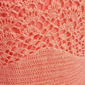 Lilly Pulitzer Sweaters - LILLY PULITZER Coral V Neck light weight sweater M Lilly Pulitzer Sweaters - LILLY PULITZER Coral V Neck light weight sweater M